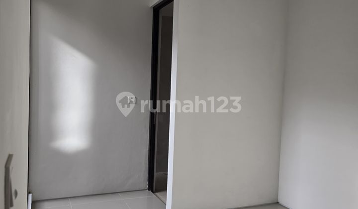 Rumah Cantik Nyaman Asri Cluster Aeris Citra Garden Serpong 2