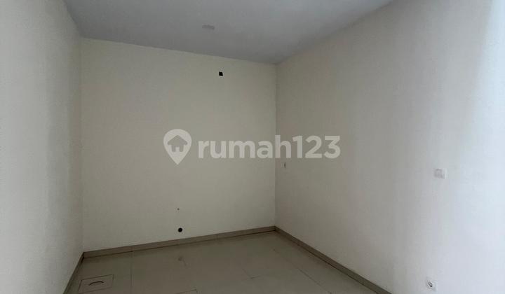 Rumah Baru Semi Furnished Siap Huni di Cluster Ayodhya Strategis 2