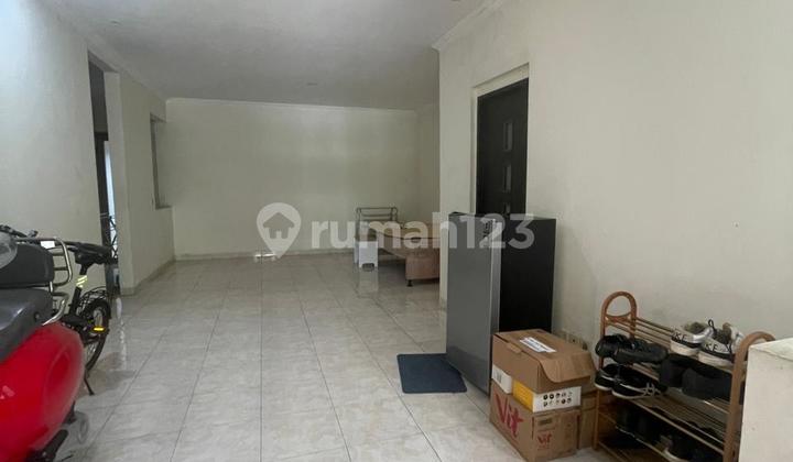 Rumah Cantik Rapi Hunian Nyaman di Taman Pattaya Lippo Karawaci 2