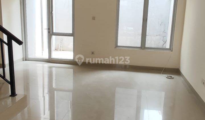Rumah Bagus 2 lantai  Siap Huni di Cluster Bohemia Gading Serpong 1