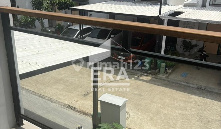 Rumah Bagus Siap Huni Strategis di Cendana Essence Lippo Karawaci 2