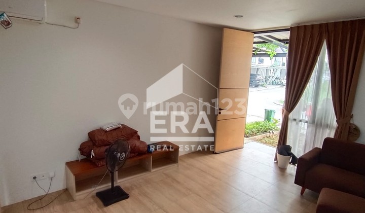 Nice 2-Story House Strategically Located Near UPH Cendana Parc Lippo Karawaci.