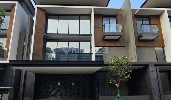 Rumah Mewah Siap Huni Kondisi Baru Cluster Laurel Nava Park, BSD. 1