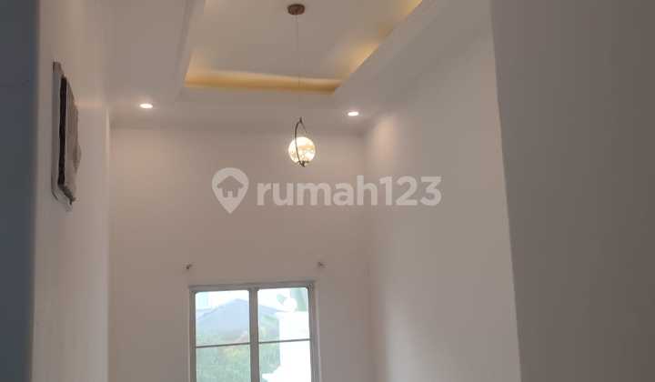 Rumah Cantik Hook Nyaman & Strategis Rolling Hills Lippo Karawaci 2