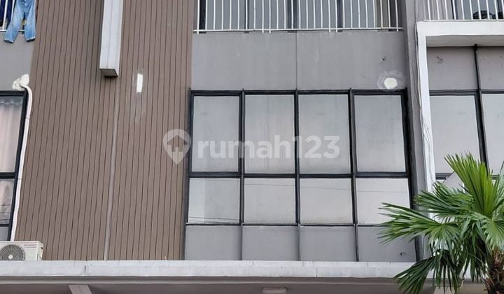 Ruko Bagus Kawasan Komersial Ramai The Hive Parc Lippo Karawaci