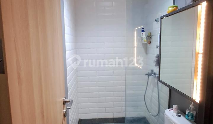 Rumah 2 Lantai Siap Huni Strategis Cendana Spring Gading Serpong 2