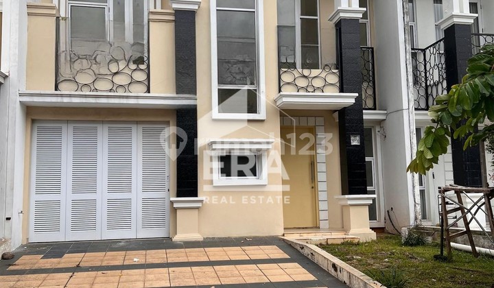 Beautiful House Comfortable Living Fiordini Ilago Gading Serpong Cluster 2