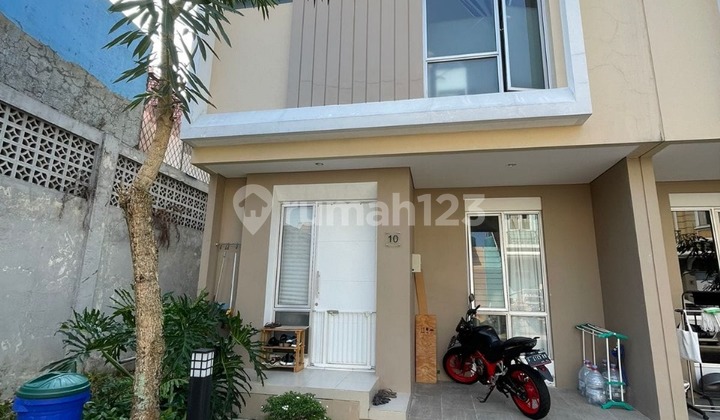 Rumah Cantik 2Lt Hunian Nyaman di Cluster Milano Gading Serpong