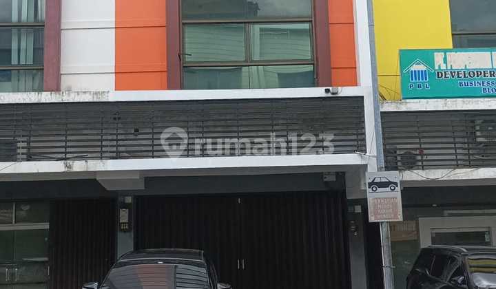 Good Quality Ready-to-Use Shop House in Tangcity Karawaci Commercial Area 1