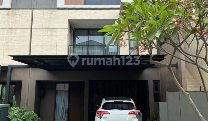 Rumah Mewah 3Lt Hunian Nyaman Lingkungan Asri Cluster Kimora The Zora BSD