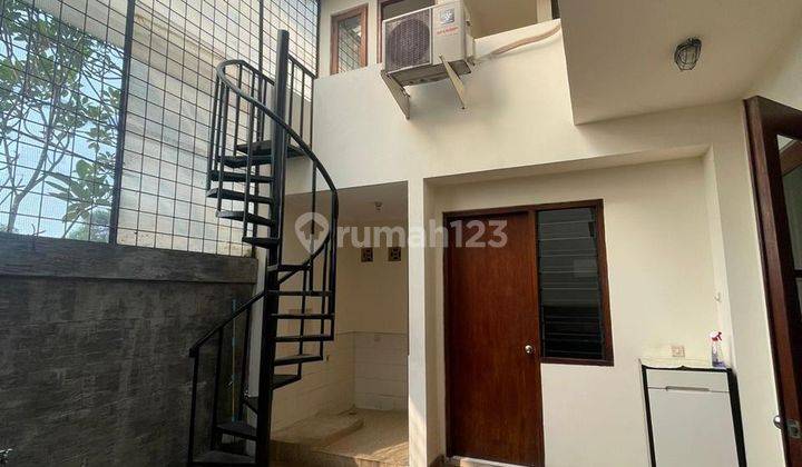 Rumah Bagus 2 Lt Rapi Siap Huni di Taman Pattaya, Lippo Karawaci. 2