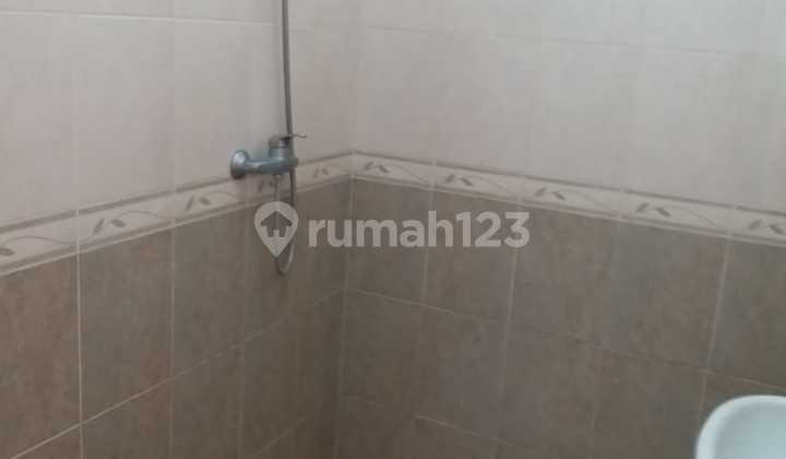 Rumah Kost 2Lantai Strategis di Taman Cendana Golf Lippo Karawaci Rumah Kost 2Lantai Strategis di Taman Cendana Golf Lippo Karawaci