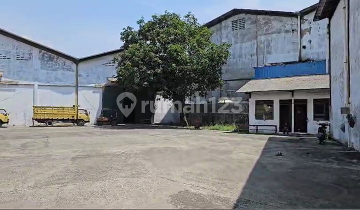 Warehouse 882m2 Strategic Location by Main Road Kosambi Dadap Tangerang Warehouse 882m2 Strategic Location by Main Road Kosambi Dadap Tangerang