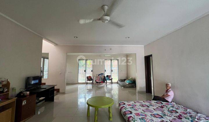 Rumah Cantik Super Cozy Ada Taman Shm, Premiere Park 1 Modernland 2