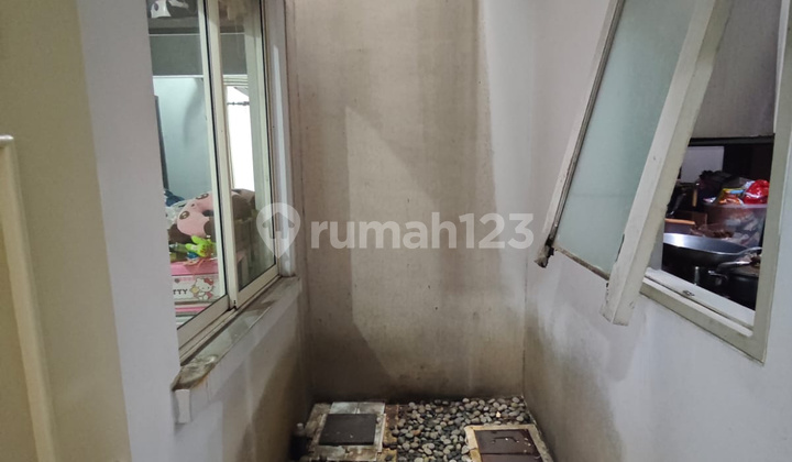 House, 2 Floors, Freehold Title, in Gading Serpong Pondok Hijau Golf. 2