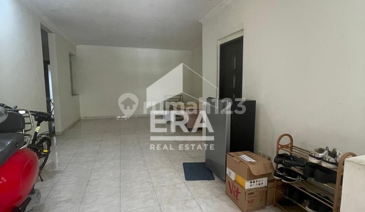 Beautiful 2-Story Home Comfortable Residence in Pattaya Park Lippo Karawaci 2