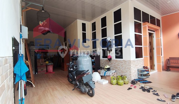 House for sale in a densely populated area, suitable for a boarding house and residence. House for sale in a densely populated area, suitable for a boarding house and residence.