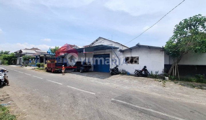 For sale warehouse with large vehicle access, suitable for materials, industry, logistics, includes office, spacious parking. For sale warehouse with large vehicle access, suitable for materials, industry, logistics, includes office, spacious parking.