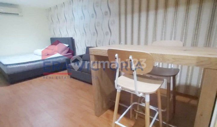 Good Fully Furnished Apartment is located in the city center. 2