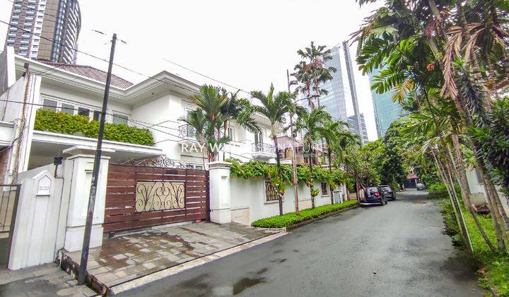 Exclusive Luxury and Tranquil House  in Prime Location Mega Kuningan Area 1