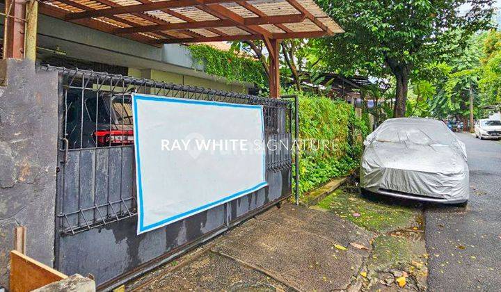 Rumah Kawasan Elite dan Strategis, Jl. Villa Semanggi 1