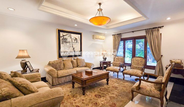 Rumah Mewah 2 Kavling Lokasi Prime Selangkah Dari Sudirman, Jakarta 2