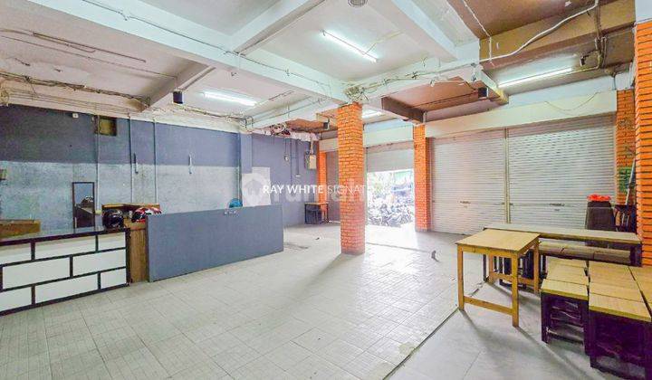 Dijual Ruko Strategis 4 Lantai dengan 2 Akses Jalan di Bendungan Hilir 2