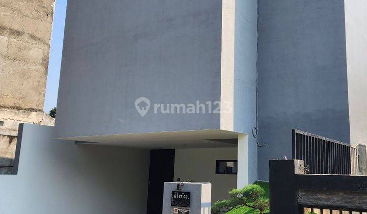 Rumah cantik siap huni 2 Lantai dicilandak 1