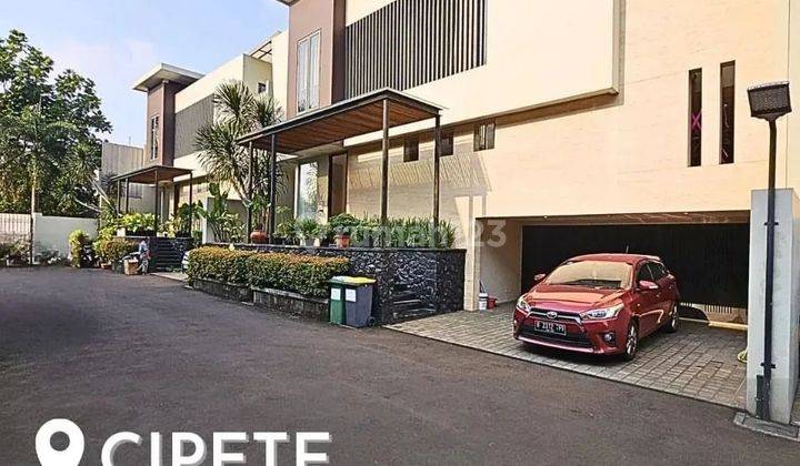 RUMAH CANTIK TURUN HARGA di Jalan cipete 1