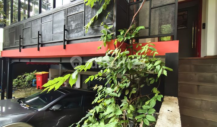 Hanya 5.Menit Menuju Pondok Indah Rumah.bagus Siap Huni 2