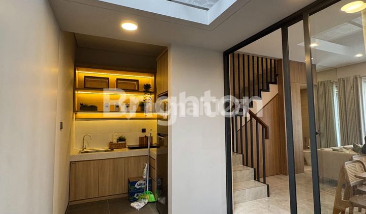 Compact House Blending Modernity and Nature in Summarecon Tangerang 2