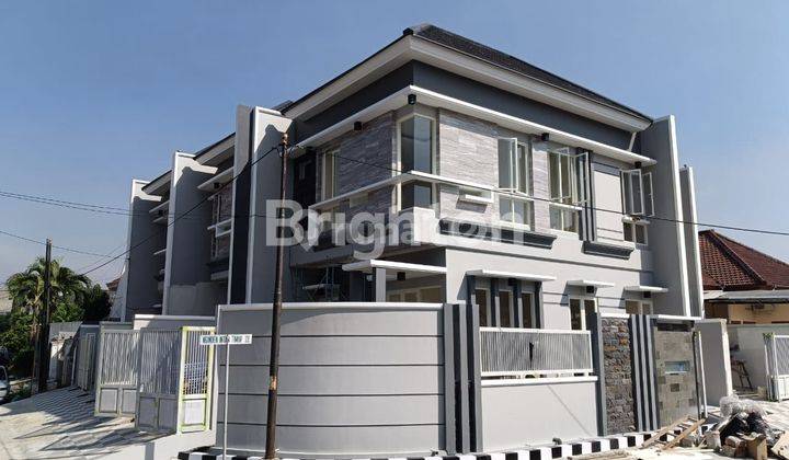 Rumah Minimalis Gress 2 Lt Nginden Intan Timur 1