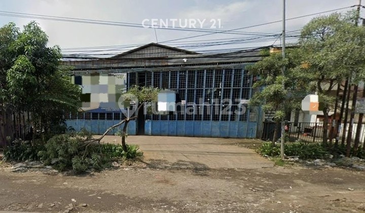 Ready-to-Use Spacious Warehouse in Busy Area at Narogong Km 9 Bekasi