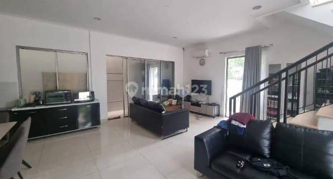 Harus Terjual Rumah Hoek 2 Lantai Cluster Piano Golf Island Pik 2 1