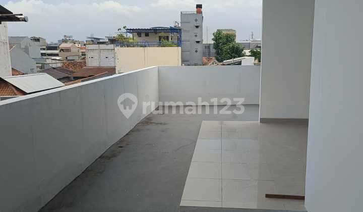 Dijual Rumah 3 Tingkat Brand New Di Tambora, Jakarta Barat 1
