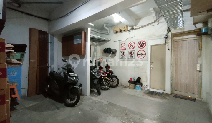 For Sale: Boarding House in Taman Cosmos, North Kedoya, West Jakarta 2