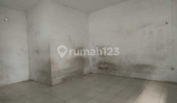 Disewakan Gudang Full Loading Dock di Angke, Jakarta Barat 2