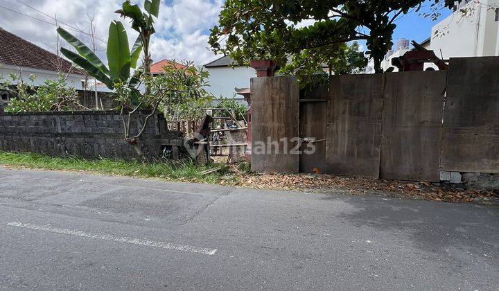 Dijual Tanah Siap Bangun Lokasi Superb di Jalan Saraswati 3, Seminyak. 1