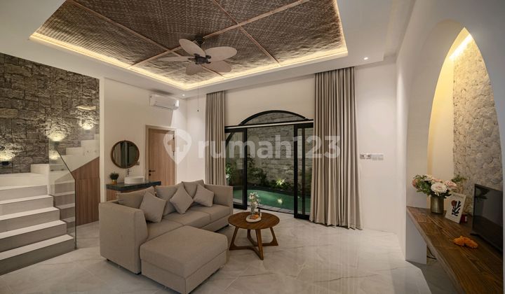 Exclusive Villa in Tumbakbayuh, Ready to Occupy (33-year lease)