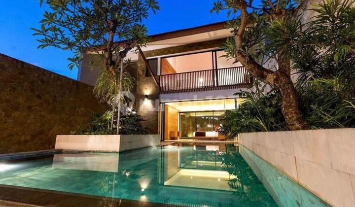 Full Furnished 3 bedroom villa in Kerobokan, Kuta Utara, bali