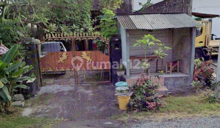 Dijual Sebidang tanah 250m2 ada bangunan jln Cargo, Denpasar