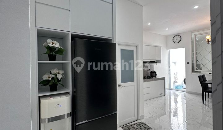 Di SEWAKAN Rumah New Renovated Mewah Modern Minimalist di Perumahan Kor Jimbaran, dekat Kantor Imigrasi Ngurah Rai