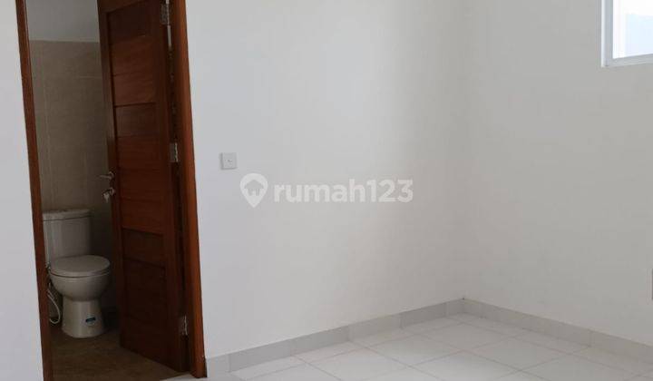 House For Sale In Mertanadi, Badung 2