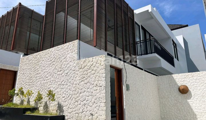 Two-Story Villa in Nusa Dua Area Two-Story Villa in Nusa Dua Area