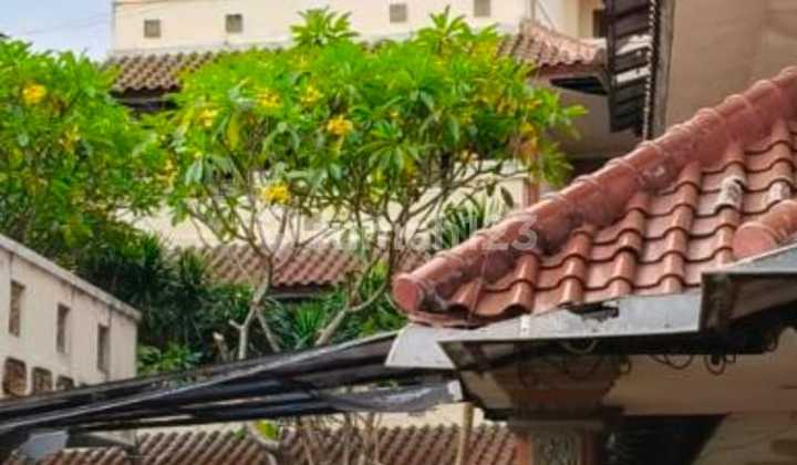 3-Story Hotel for Sale, Walking Distance to Legian Beach, Kuta Badung