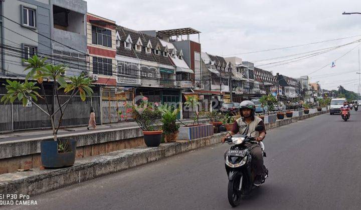 Ruko 3 setengah lantai Ruko di Ruko Taman Ratu. Blok: D1. 94,6 m Bagus HGB 2