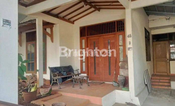 Rumah 2 lantai Kompleks DPR RI Kembangan Jakarta Barat 2