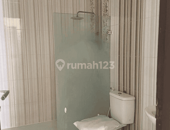 Rumah 2 Lantai Dalam Perum D East Residence Condet R1926 1