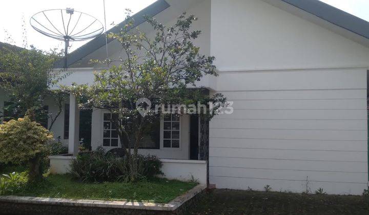 Dijual cepat Villa mewah dan luas di pusat wisata puncak cipanas dengan fasilitas lengkap Furnished 2