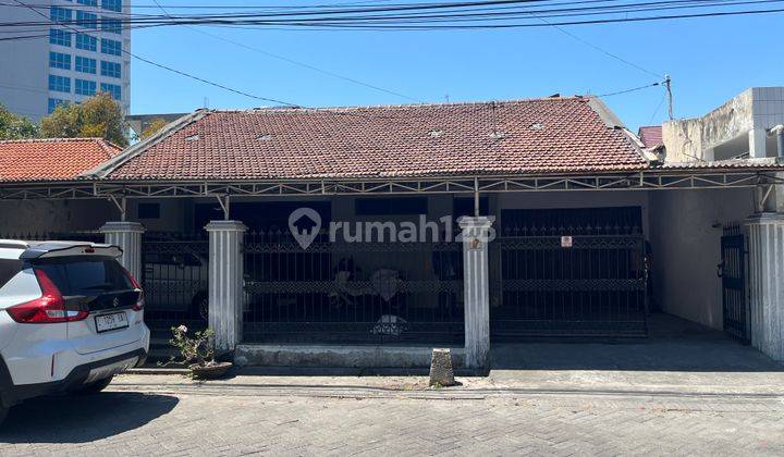 Rumah Bagus SHM di Jalan Tenggilis Mejoyo Utara, Surabaya 1